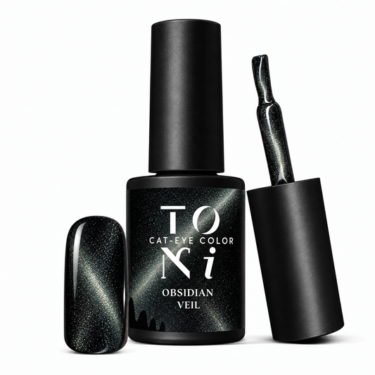 Obsidian Veil – Cat-Eye Gel Polish